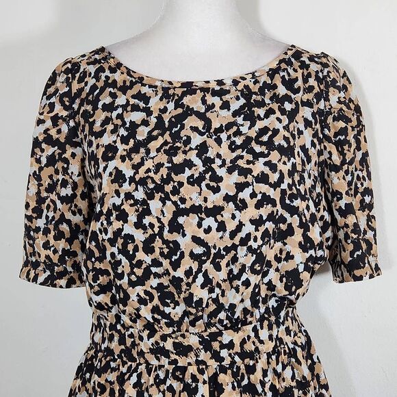 BCBGeneration Animal Print Lace-Up Back Mini Dress Size 8 Black and Tan Dress - Picture 3 of 9